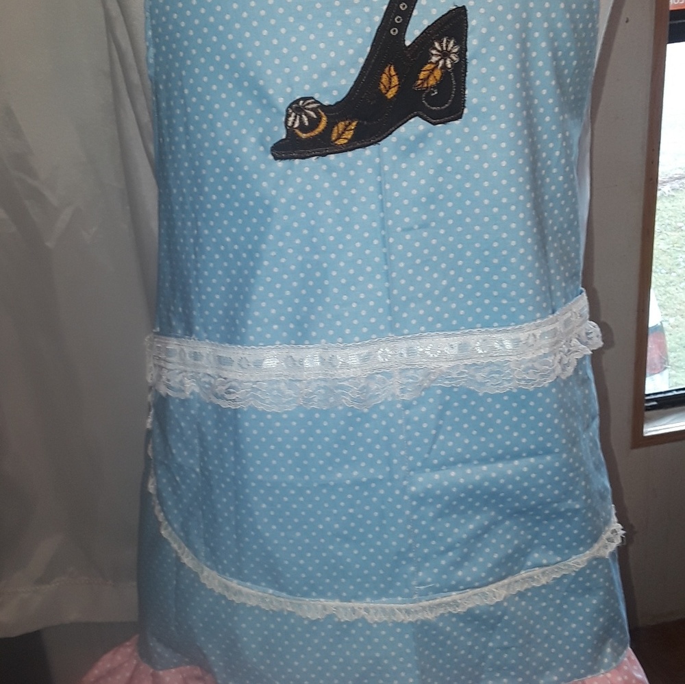 Collections de APRON - Picture 3 of 7